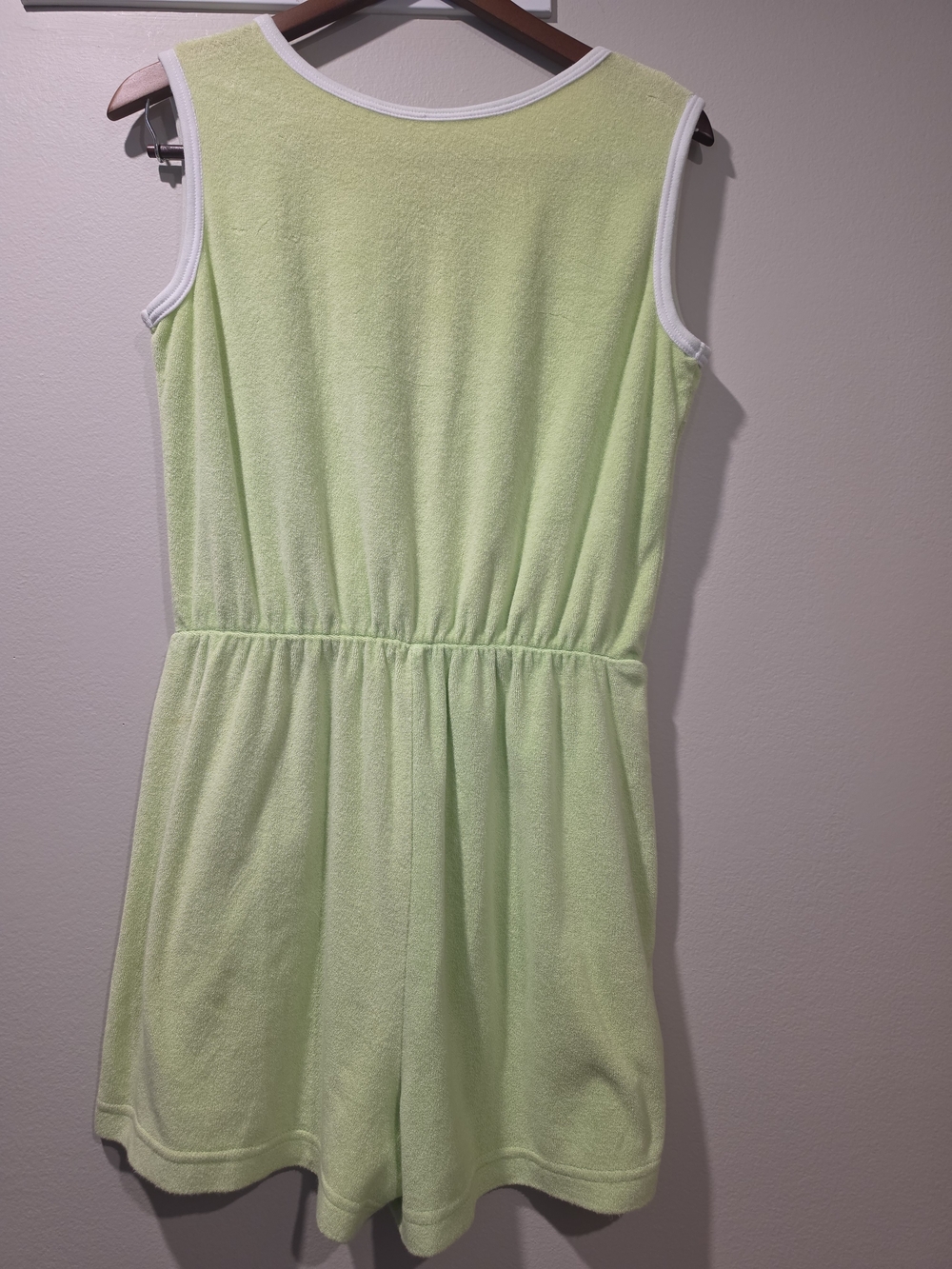 ​Vintage 70s/80s Lime Green Terry Cloth Romper Seashell Zip - Picture 3 of 5